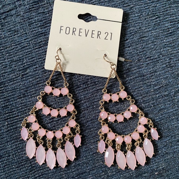 Forever 21 pink and gold dangle earrings - Picture 1 of 1